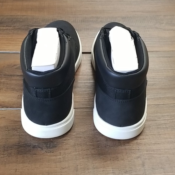 Timberland Men's Groveton Chukka Sneakers - Picture 4 of 4